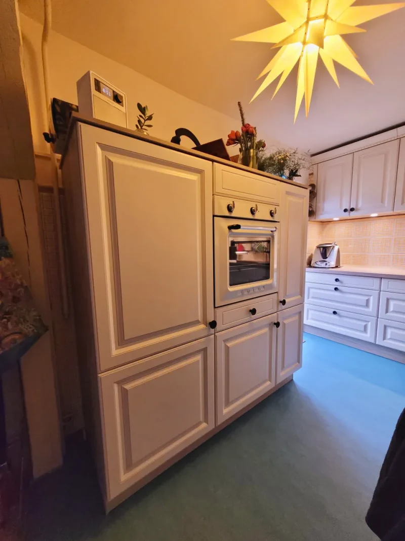 Anblick des Schrankes von der anderen Seite.